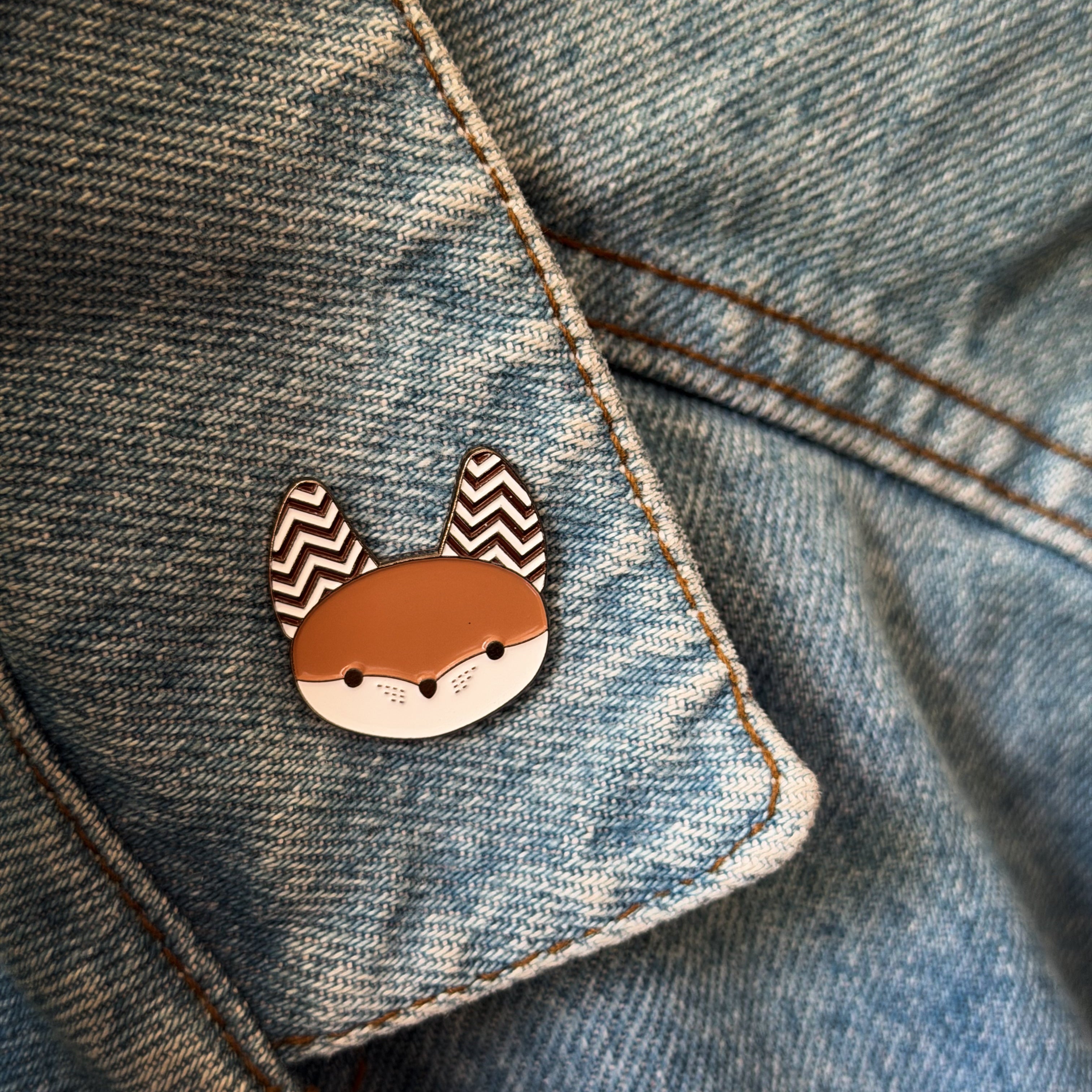 Fennec pin