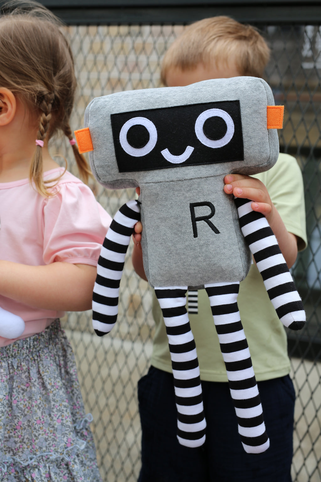 Robot